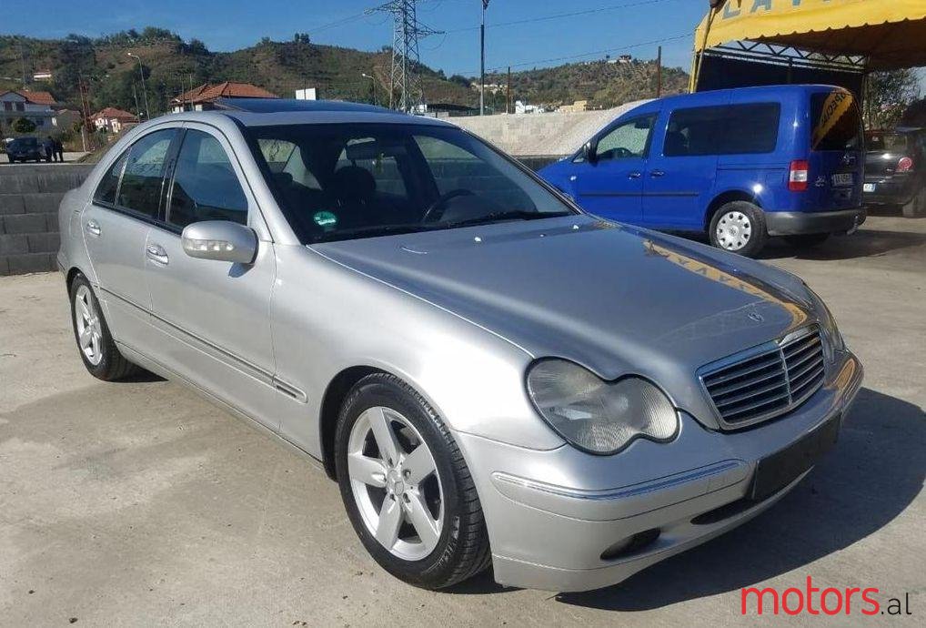 2001' Mercedes-Benz C 220 photo #1