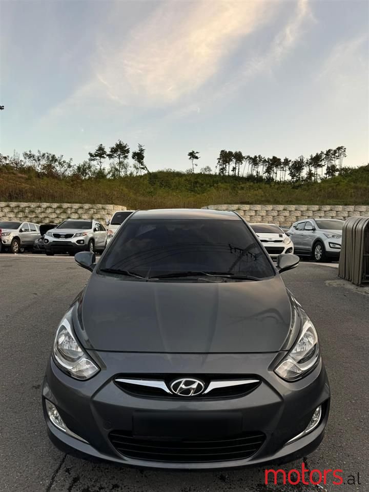 2013' Hyundai Accent photo #1