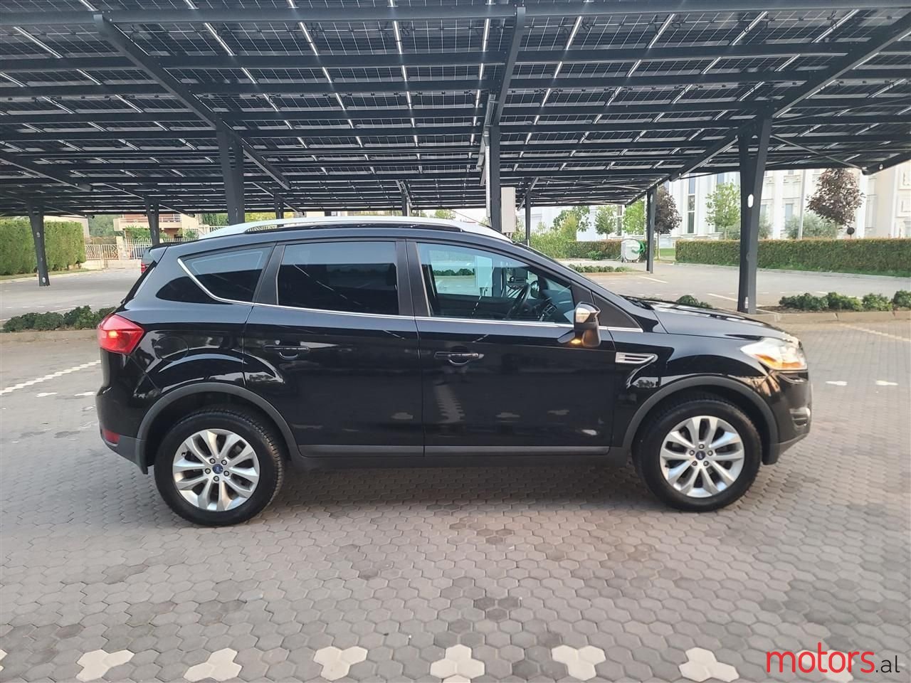 2010' Ford Kuga photo #6