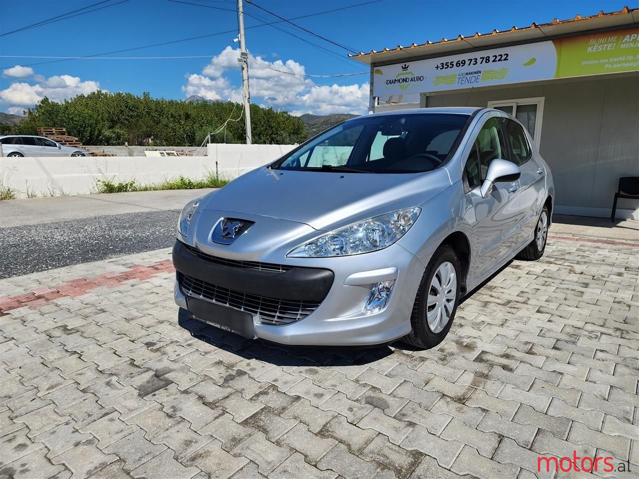 2010' Peugeot 308 photo #1
