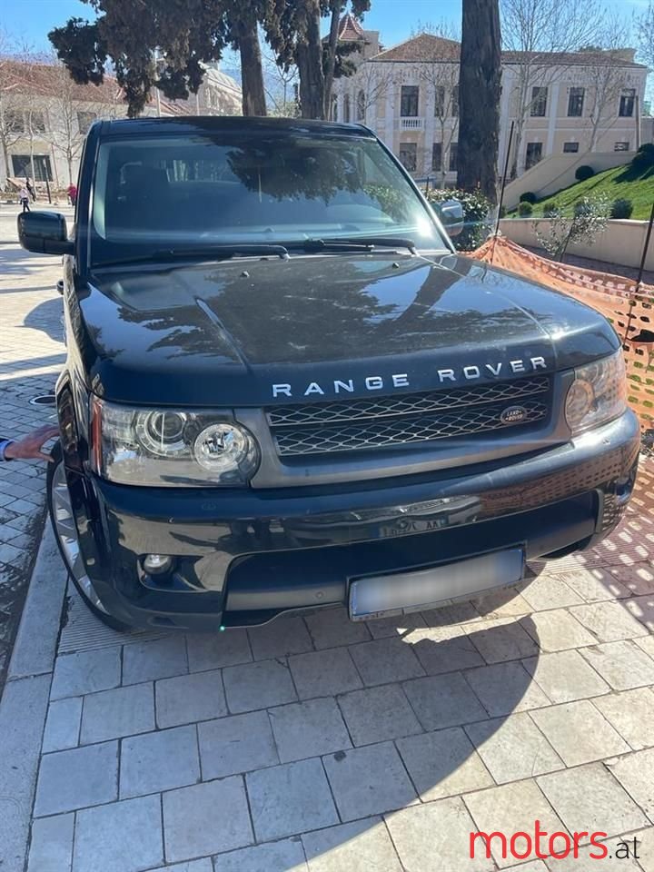 2010' Land Rover Range Rover Sport photo #1