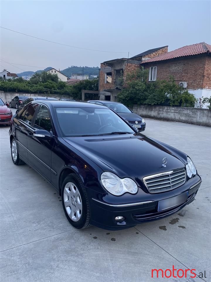 2006' Mercedes-Benz C 220 photo #4