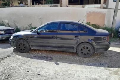 2000' Volkswagen Passat