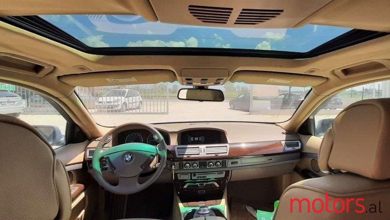 2007' BMW 750 photo #3