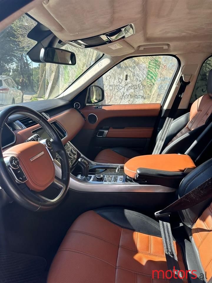 2014' Land Rover Range Rover Sport photo #3