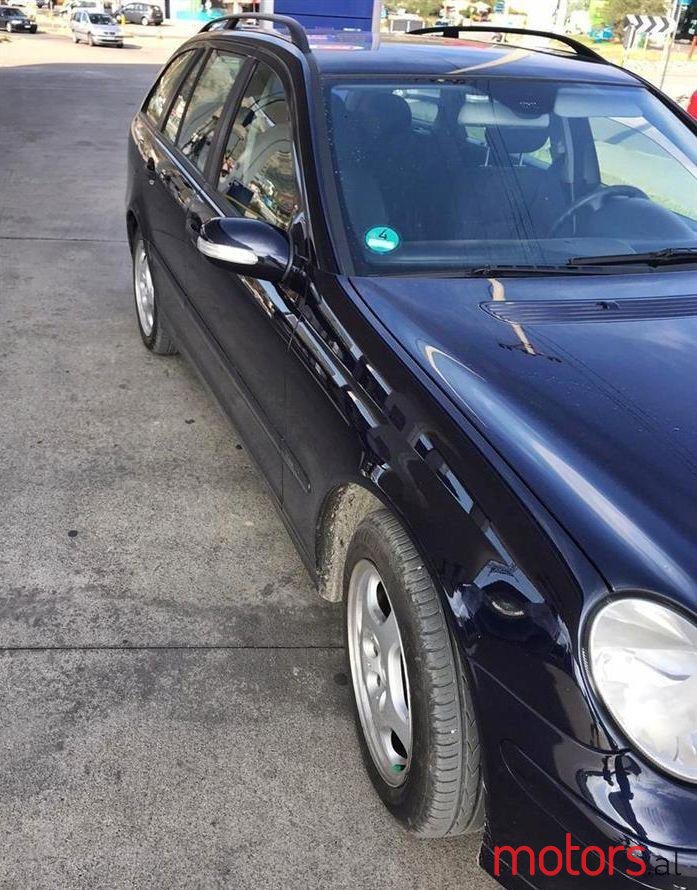 2006' Mercedes-Benz C 220 photo #1