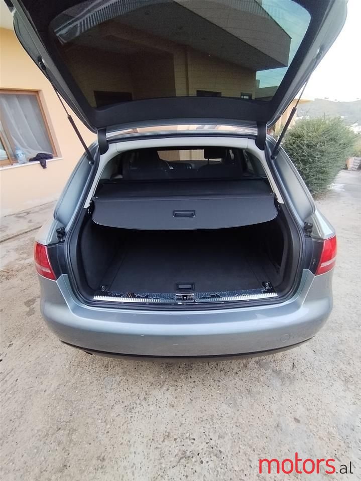 2009' Audi A4 photo #3