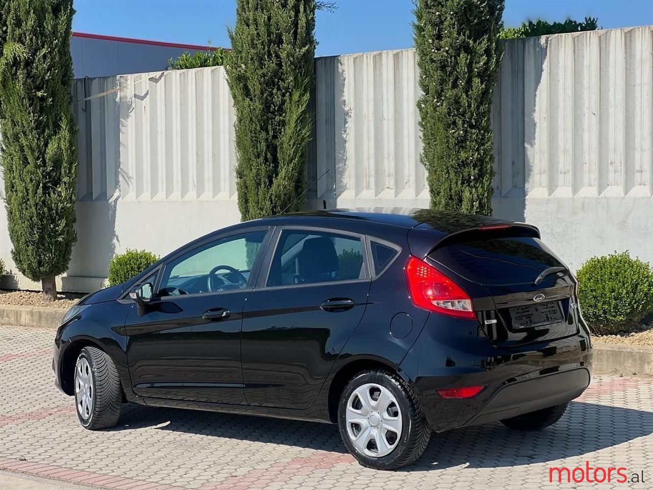 2010' Ford Fiesta photo #6