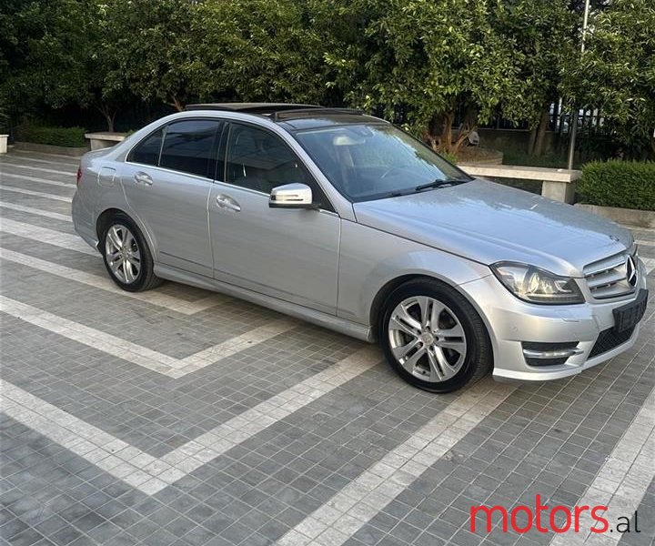 2013' Mercedes-Benz C 220 photo #6