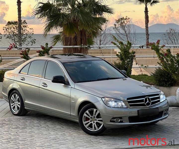 2009' Mercedes-Benz C 200 photo #2