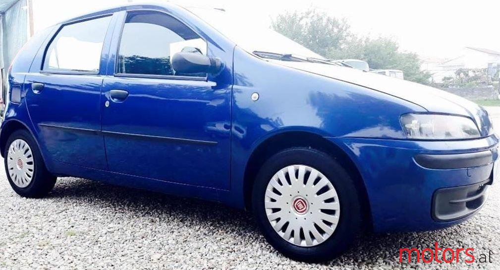 2001' Fiat Punto photo #1