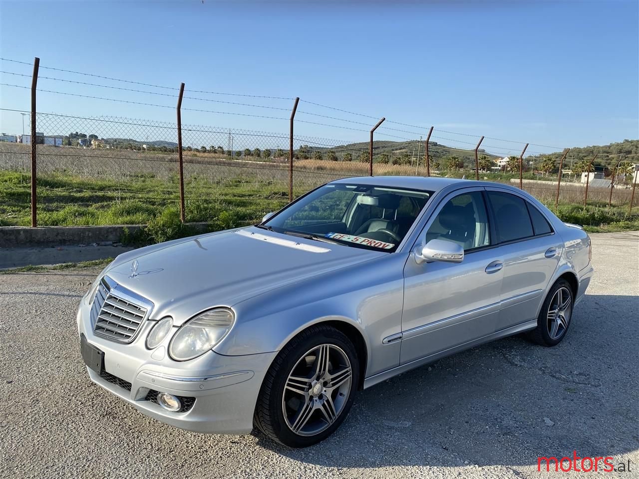 2007' Mercedes-Benz E 220 photo #2