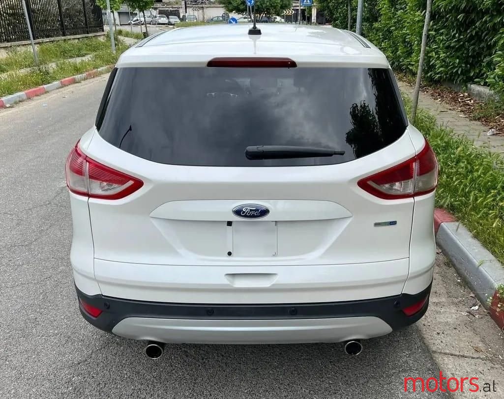 2013' Ford Kuga photo #3