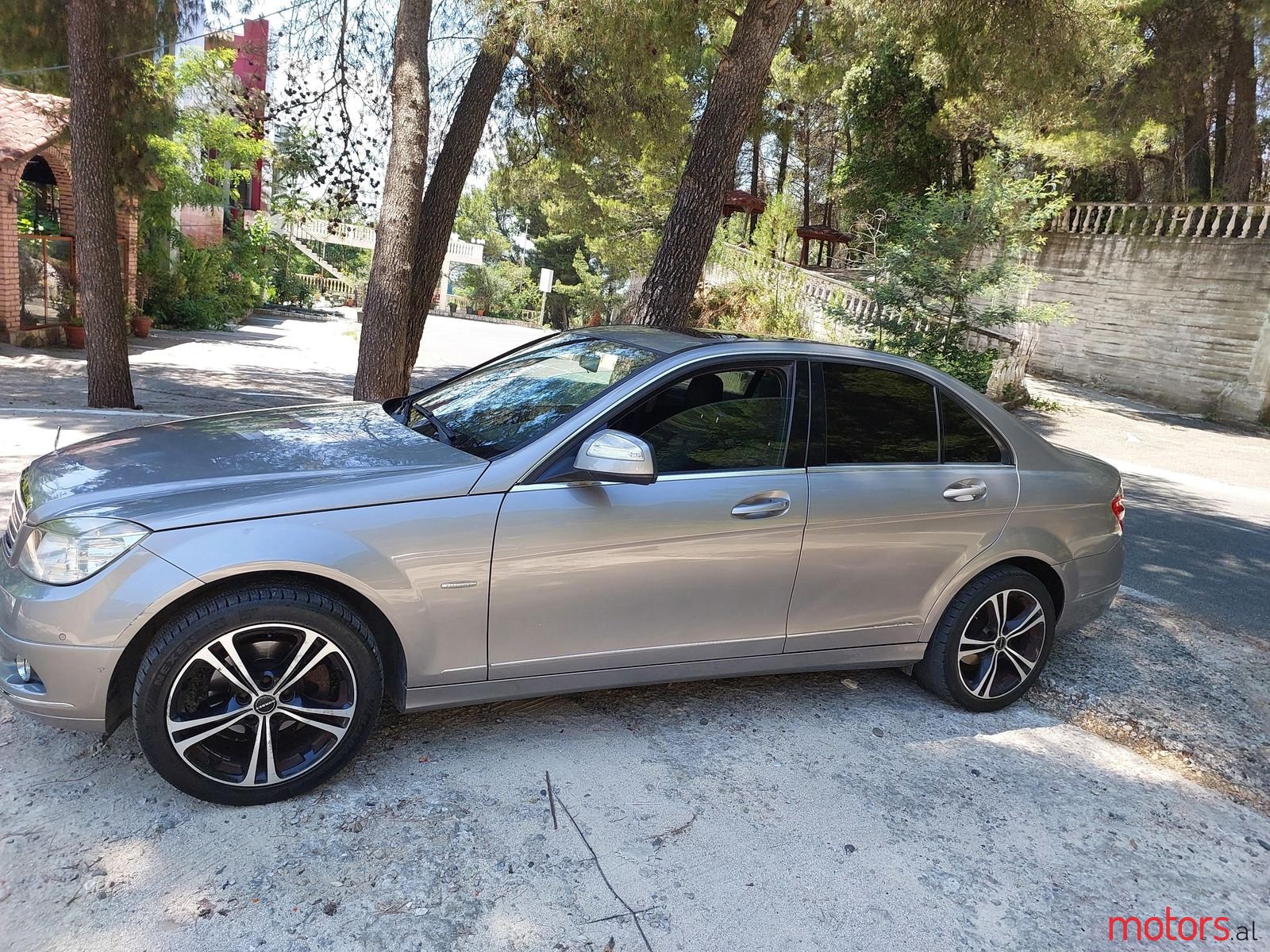 2008' Mercedes-Benz C 200 photo #2