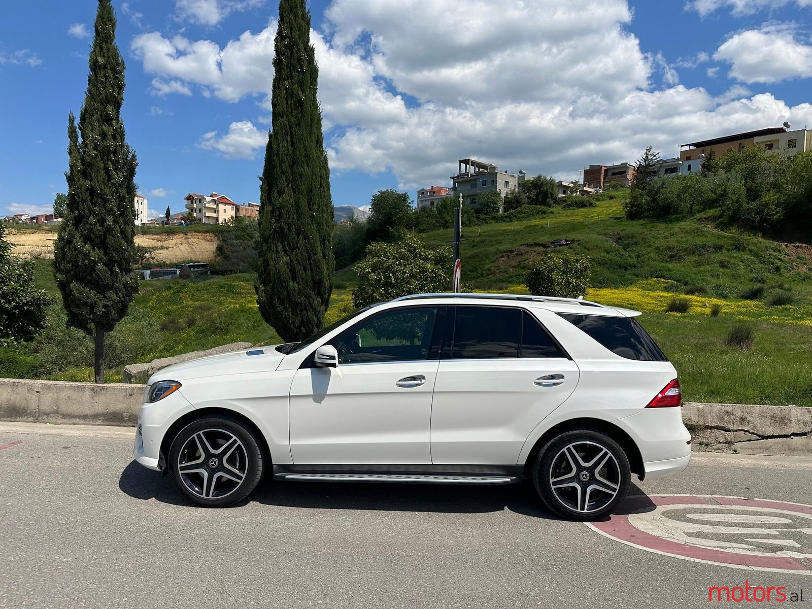 2014' Mercedes-Benz ML 350 photo #1