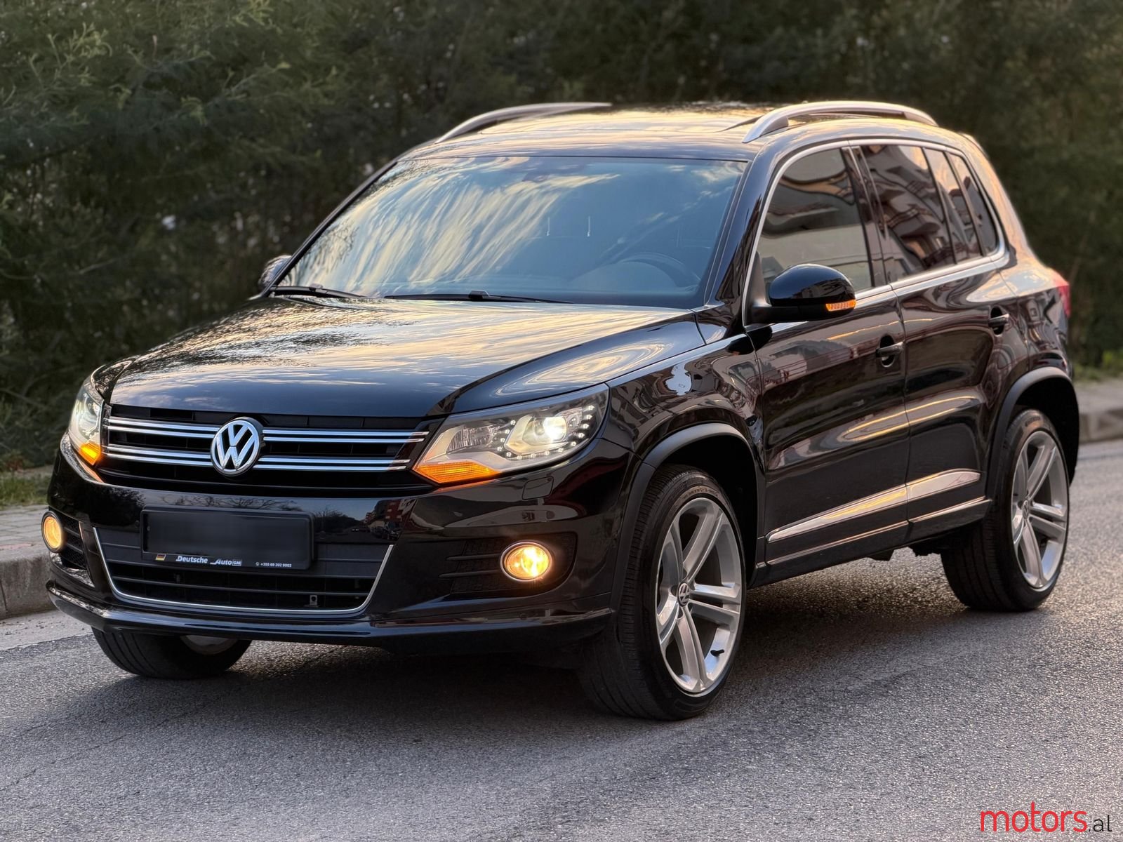 2014' Volkswagen Tiguan photo #4