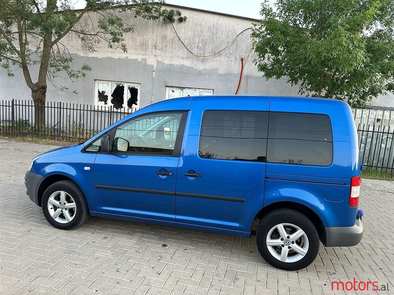 2006' Volkswagen Caddy photo #5