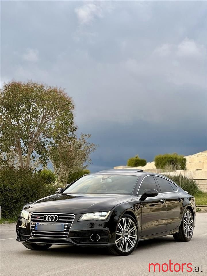 2012' Audi A7 photo #1