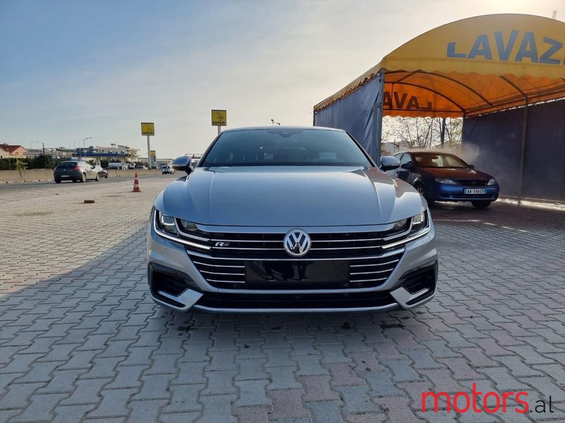 2019' Volkswagen Arteon photo #1
