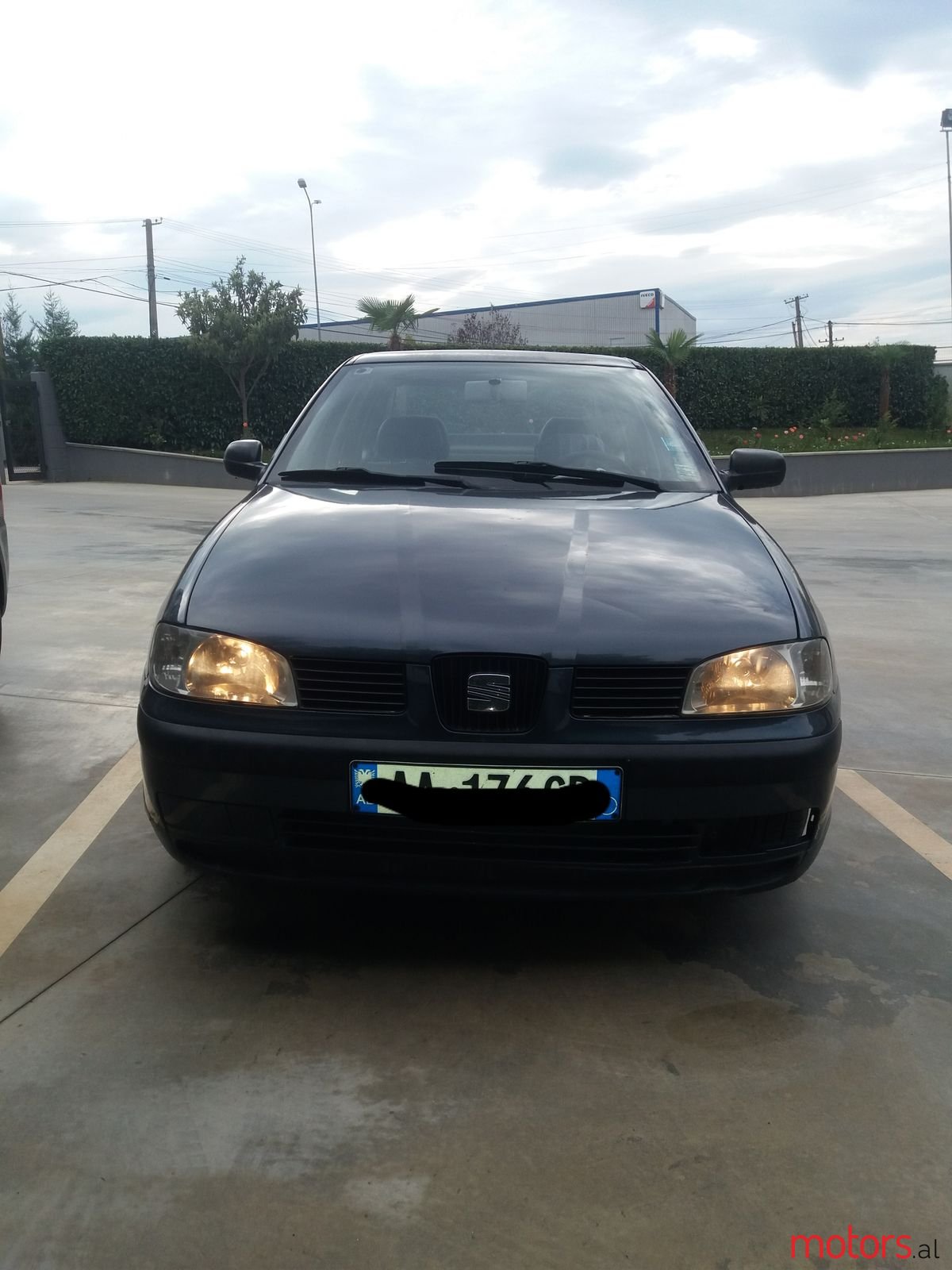 2001' SEAT Cordoba photo #1