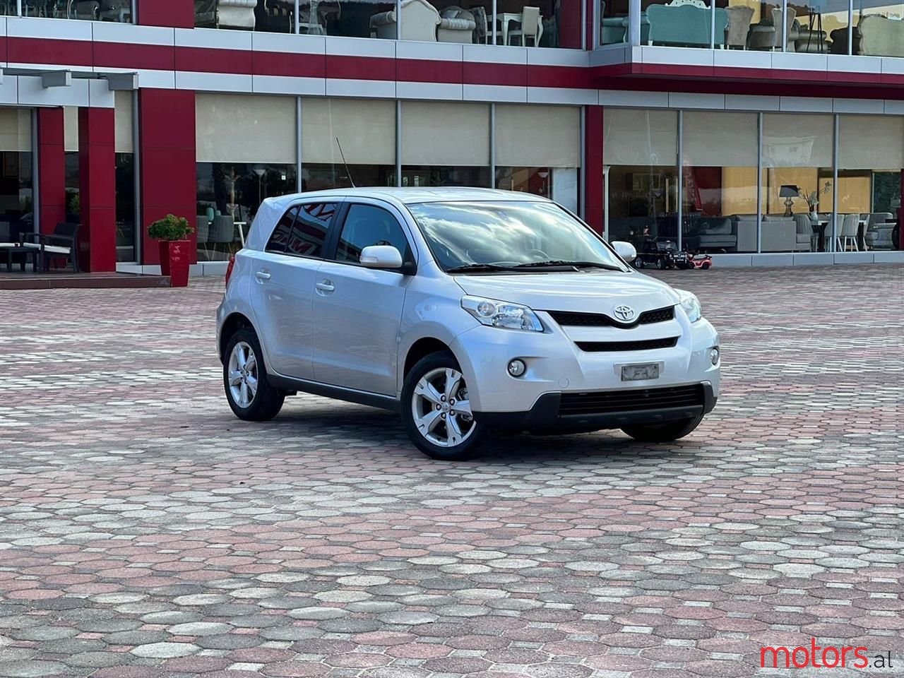 2010' Toyota Urban Cruiser photo #3