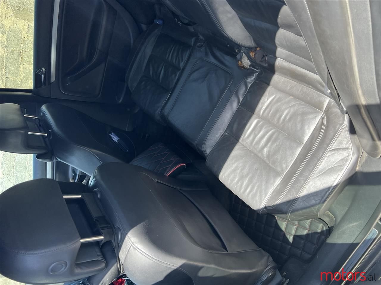 2007' Volkswagen Golf photo #5