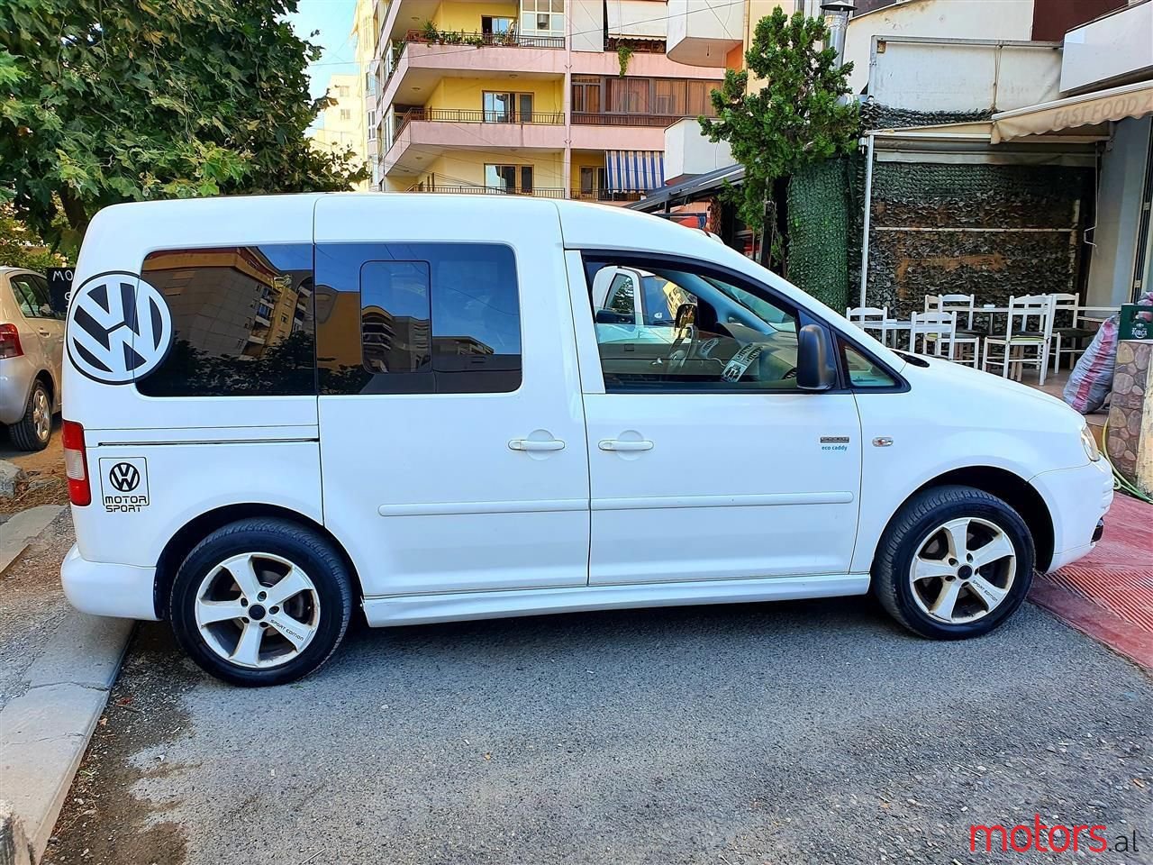 2007' Volkswagen Caddy photo #5