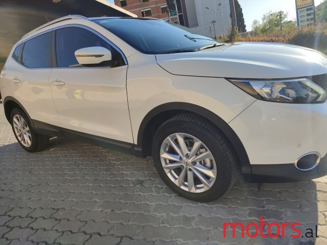 2015' Nissan Qashqai photo #2