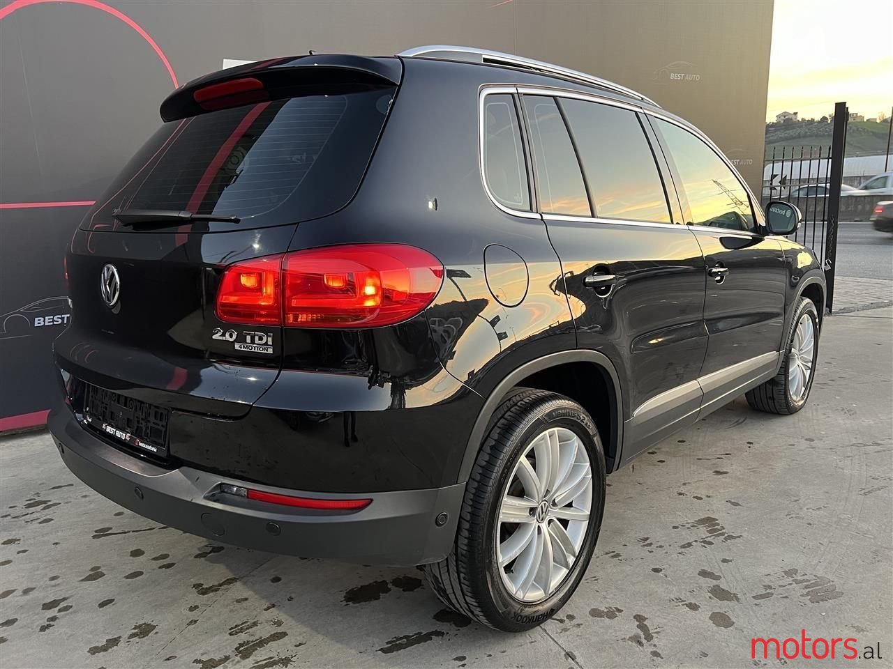 2013' Volkswagen Tiguan photo #3