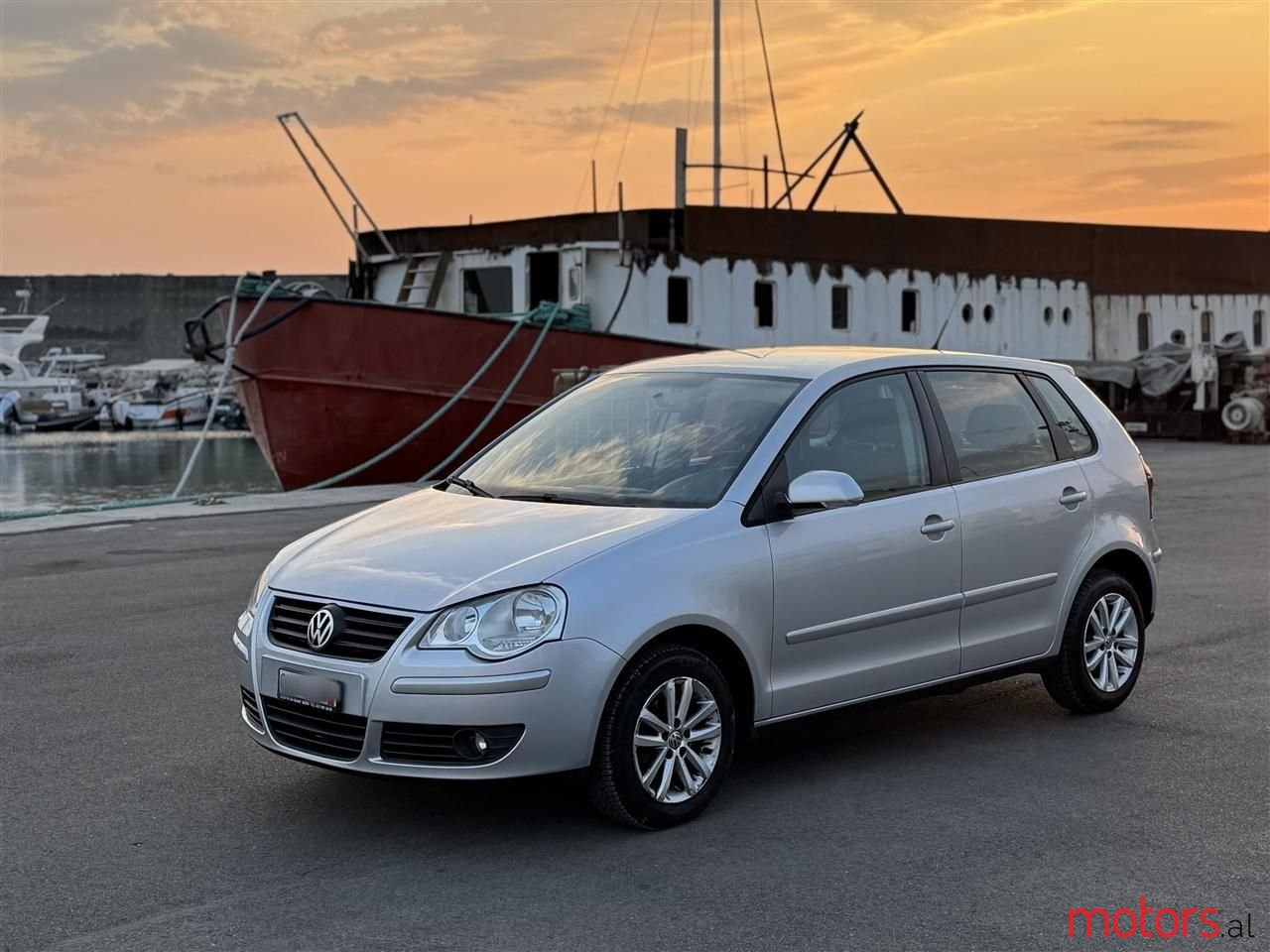 2009' Volkswagen Polo photo #6