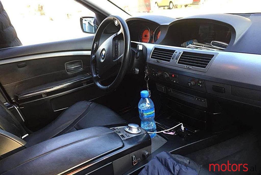 2004' BMW 730 photo #1