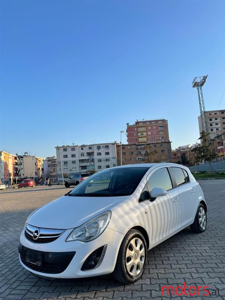2013' Opel Corsa photo #1