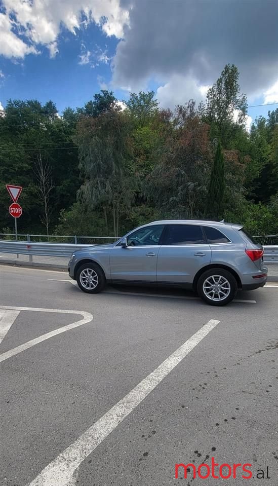 2010' Audi Q5 photo #2