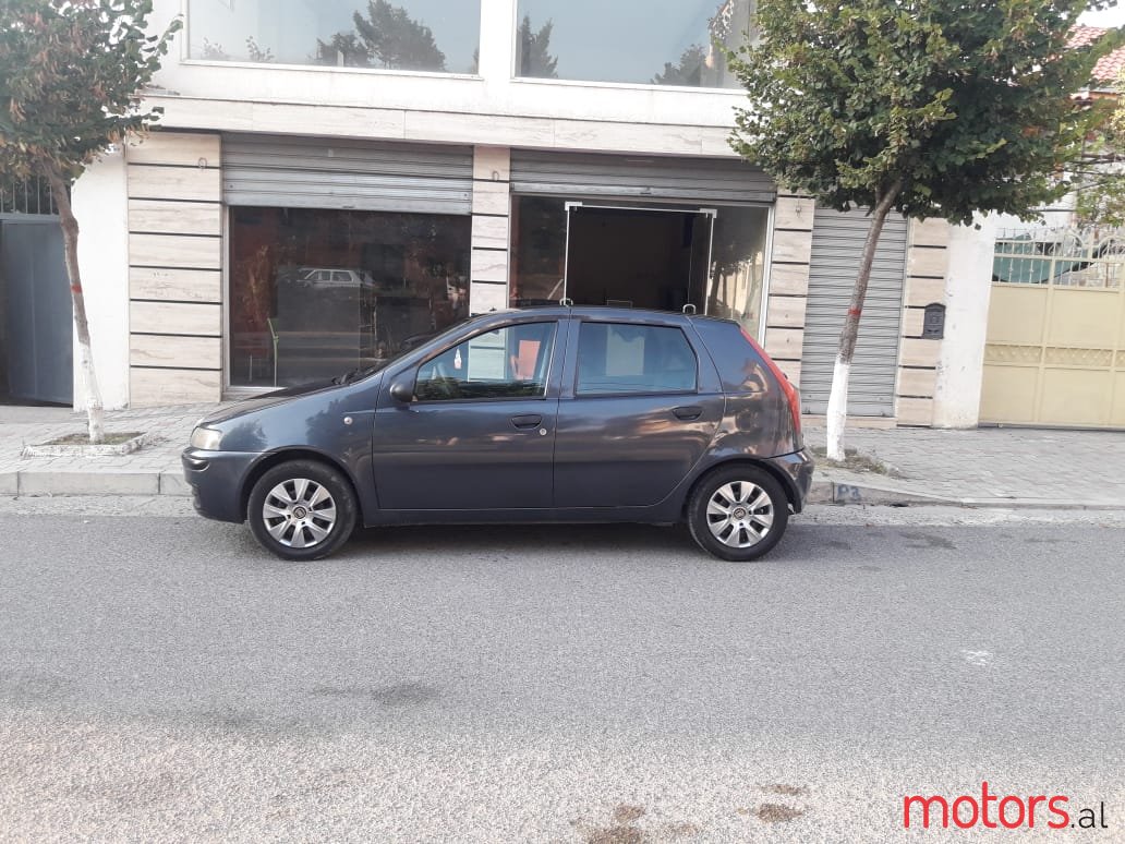 2001' Fiat Punto Fiat Punto 1.2 8 valvula Benzi photo #1
