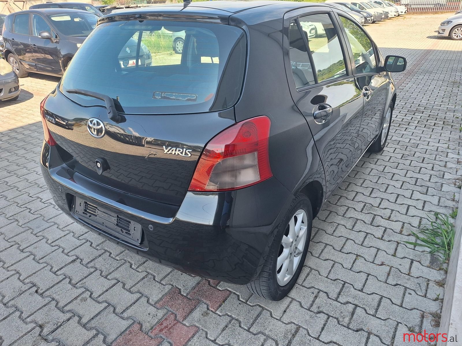 2007' Toyota Yaris photo #6