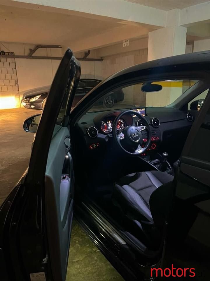 2010' Audi A1 photo #4