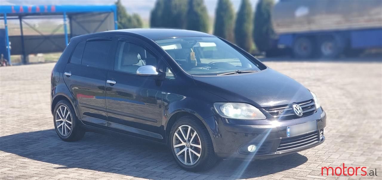 2006' Volkswagen Golf Plus photo #1