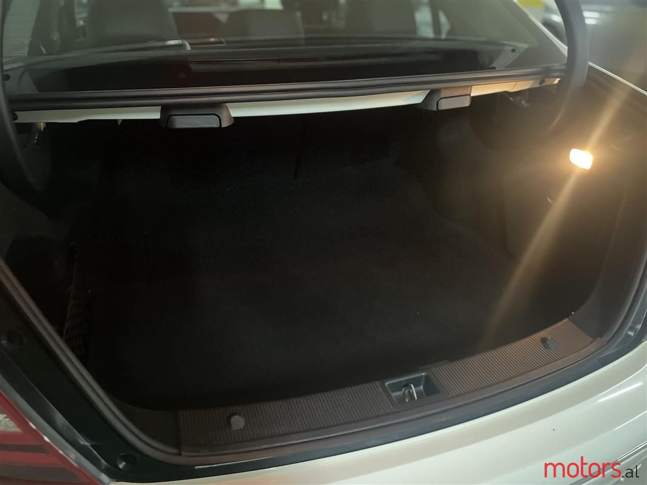 2012' Mercedes-Benz C 250 photo #6