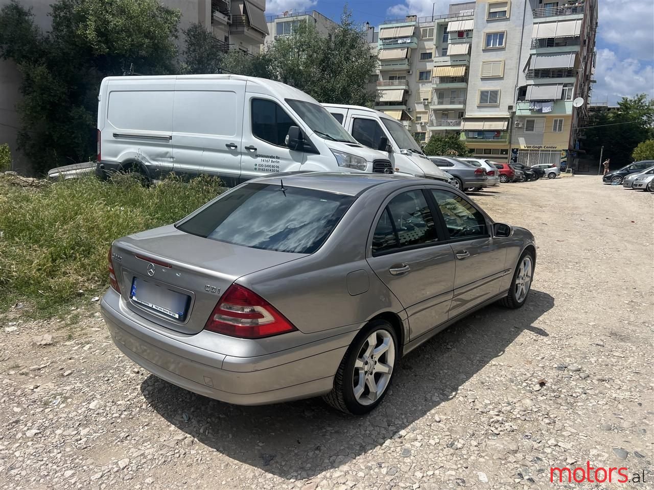 2006' Mercedes-Benz 220 photo #1