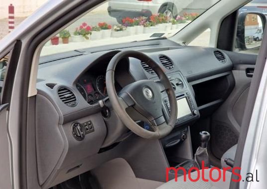 2009' Volkswagen Caddy photo #4