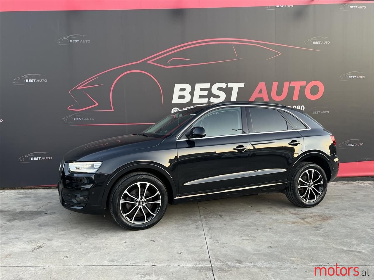 2012' Audi Q3 photo #1