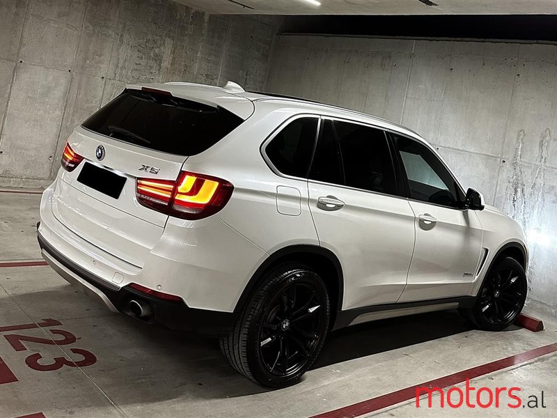 2015' BMW X5 photo #3