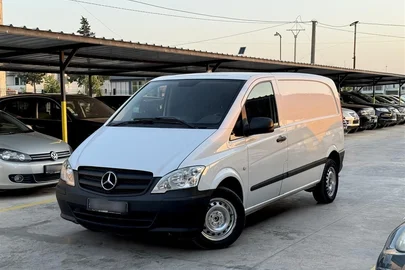 2011' Mercedes-Benz Viano