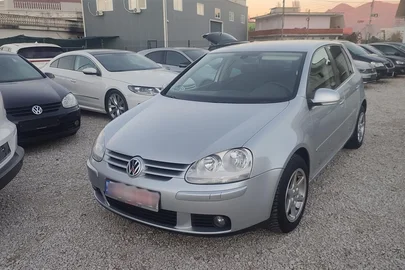 2008' Volkswagen Golf