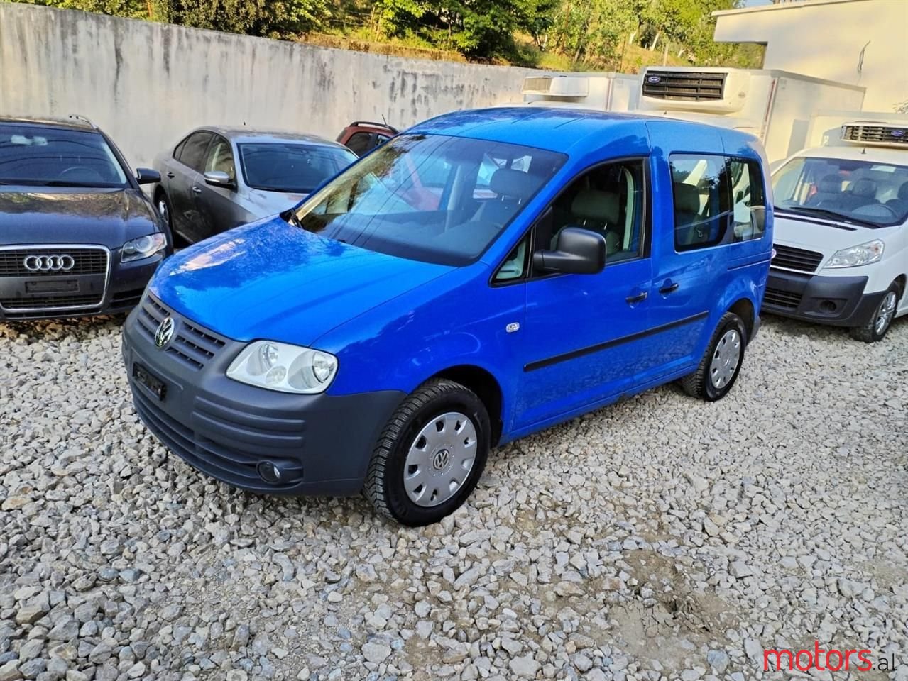 2006' Volkswagen Caddy photo #1