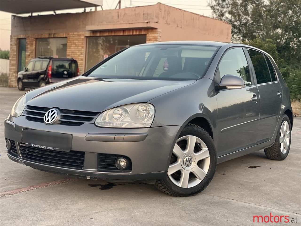 2008' Volkswagen Golf photo #5