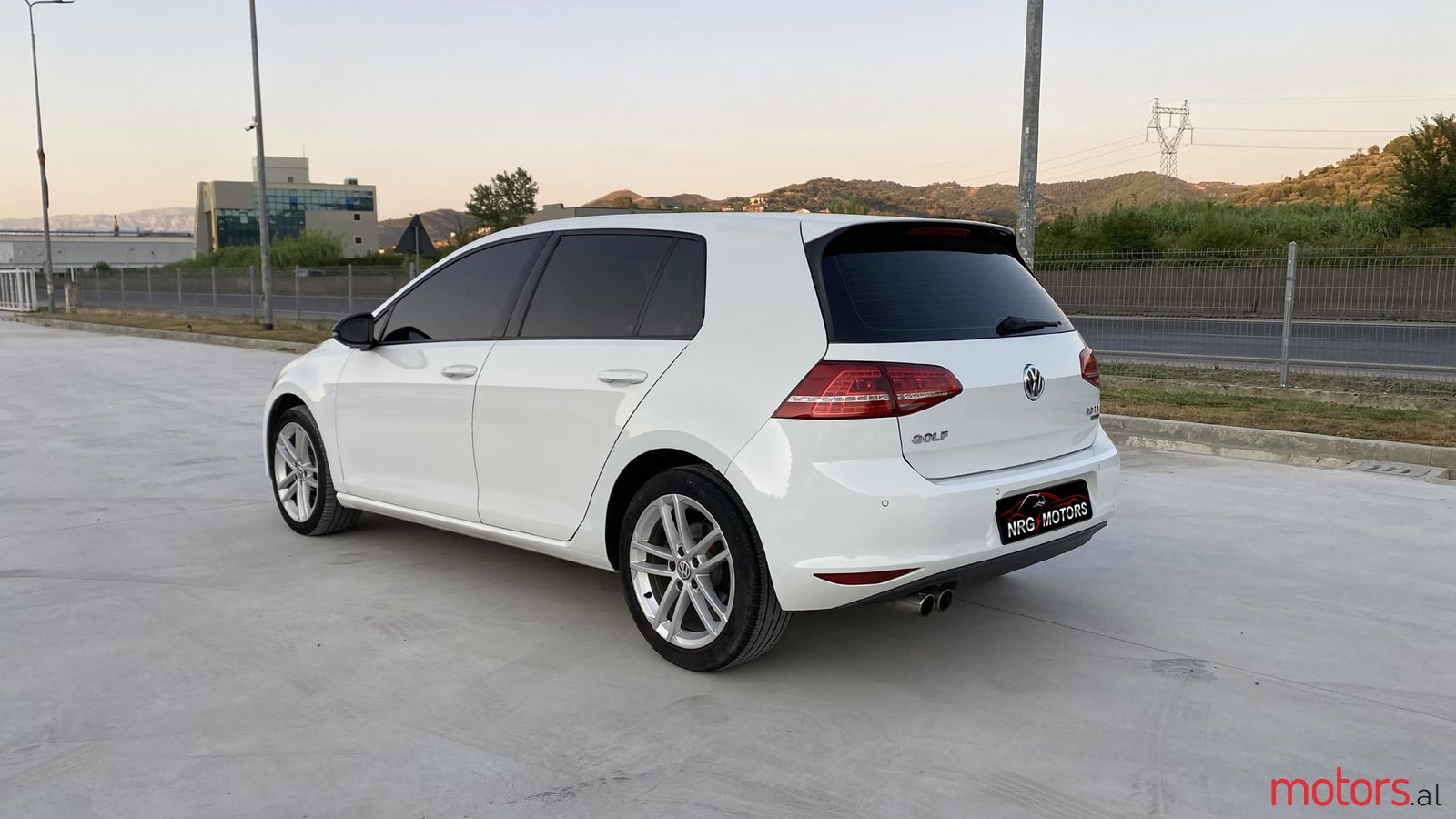 2015' Volkswagen Golf VII photo #7