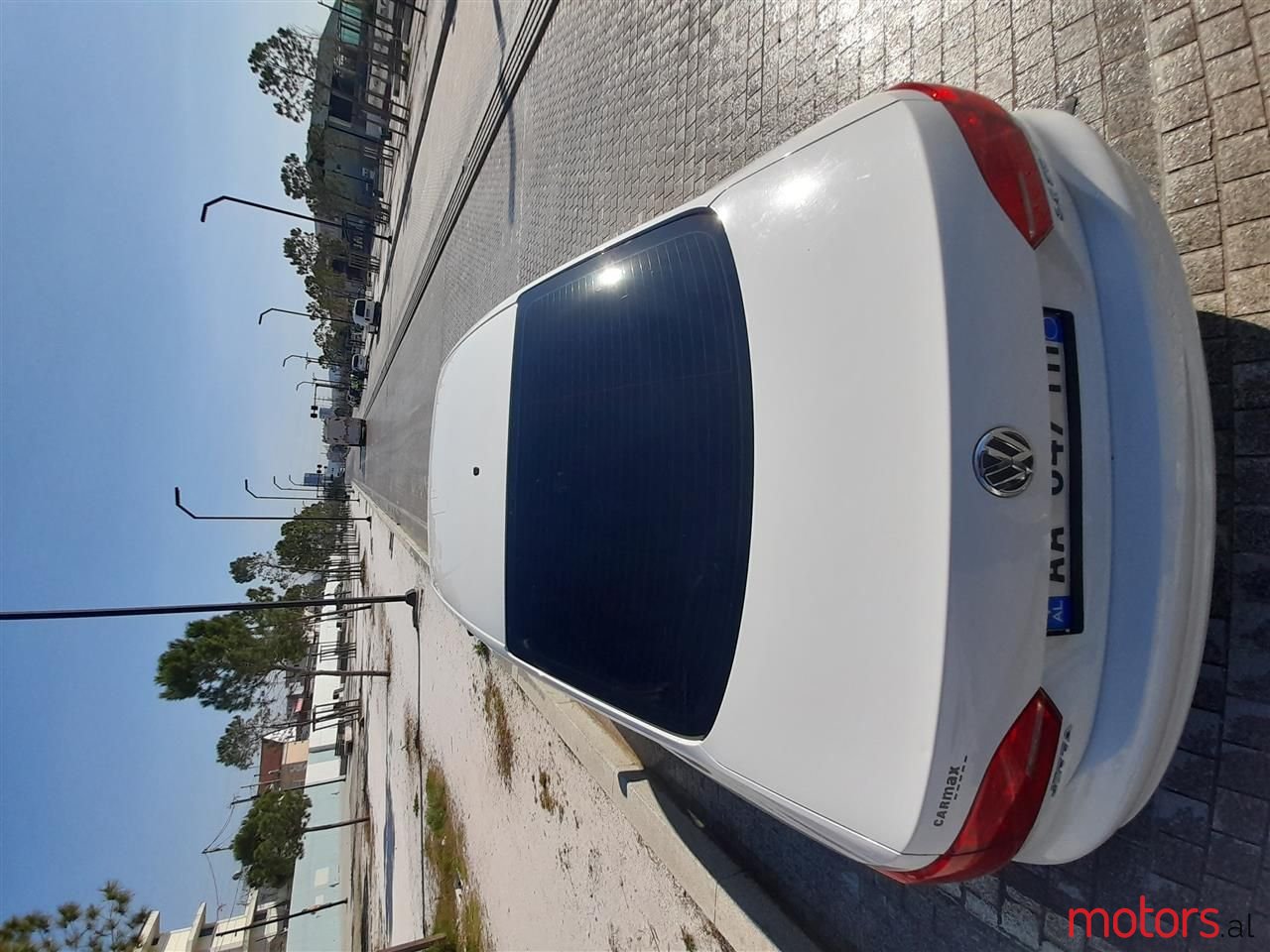 2012' Volkswagen Jetta photo #1