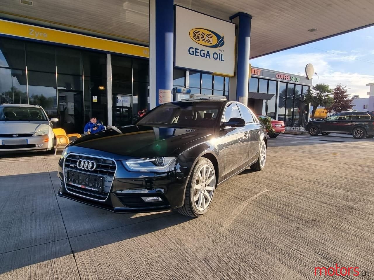 2013' Audi A4 photo #3