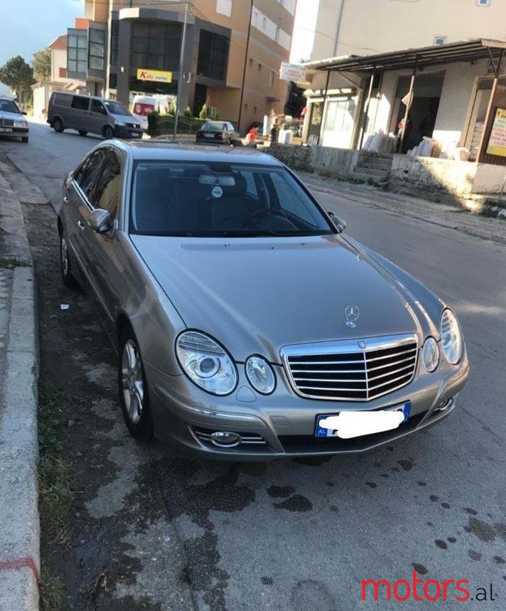 2007' Mercedes-Benz 220 photo #1